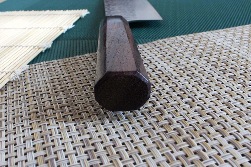 Couteau nakiri japonais artisanal martelé Yu Kurosaki Shizuku 16.5cm acier SG2