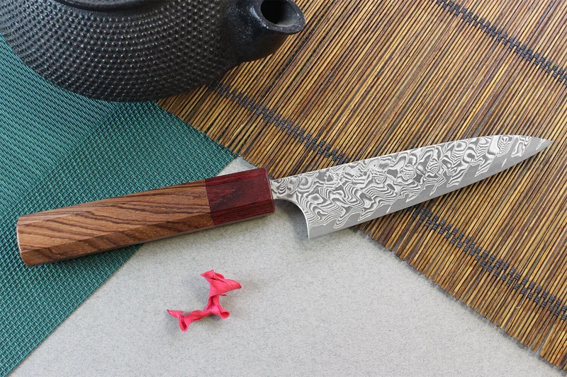 Couteau universel japonais artisanal Yoshimi Kato 12cm SG2 Damascus