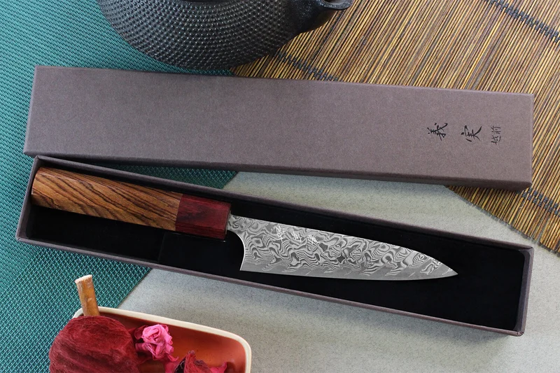 Couteau universel japonais artisanal Yoshimi Kato 12cm SG2 Damascus