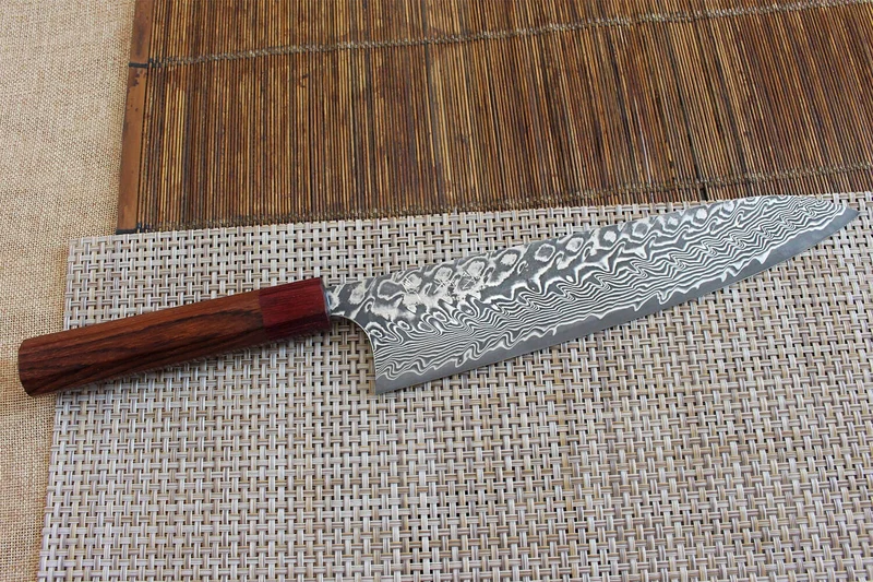Couteau de chef japonais artisanal Yoshimi Kato 24cm SG2 Damascus