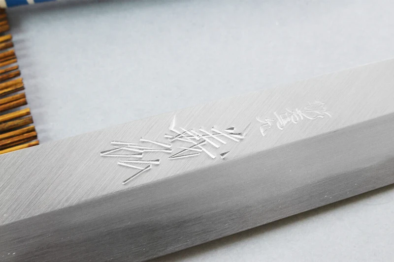Couteau yanagiba japonais artisanal Yoshihiro Jyosaku White 2 steel