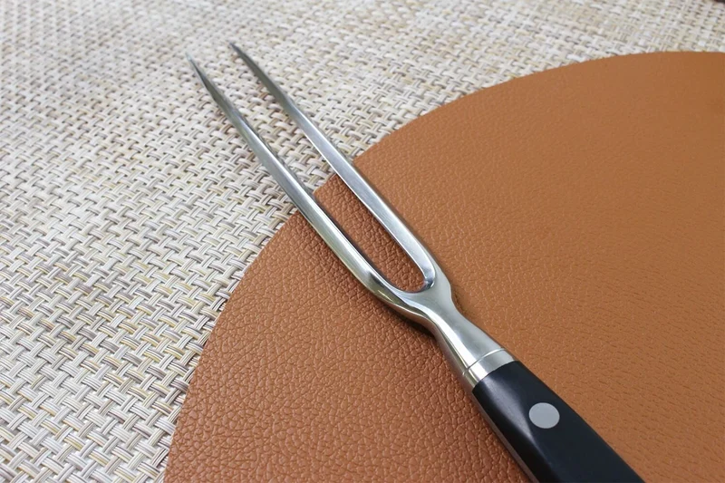 Fourchette à viande Idéal Sabatier DEG 17cm