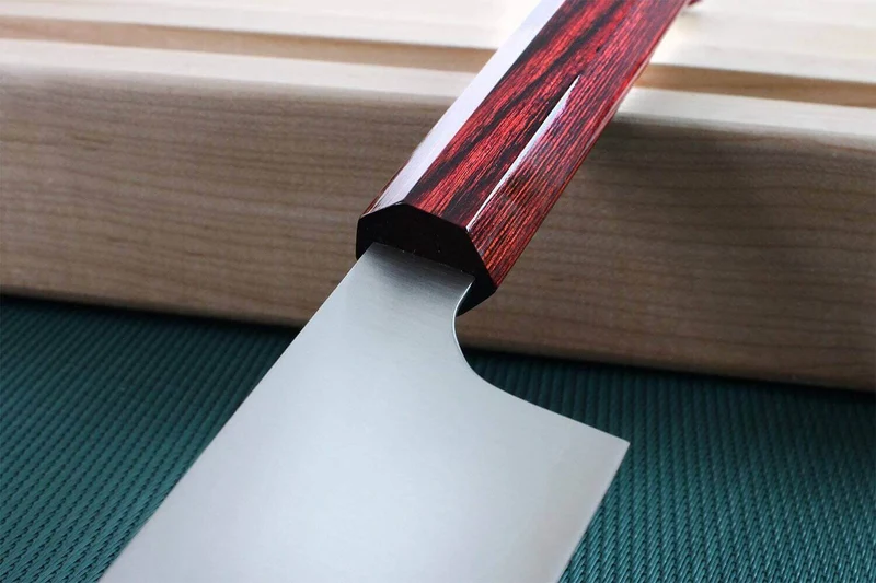 Couteau de chef japonais artisanal Kei Kobayashi SG2 Heptagone 24cm