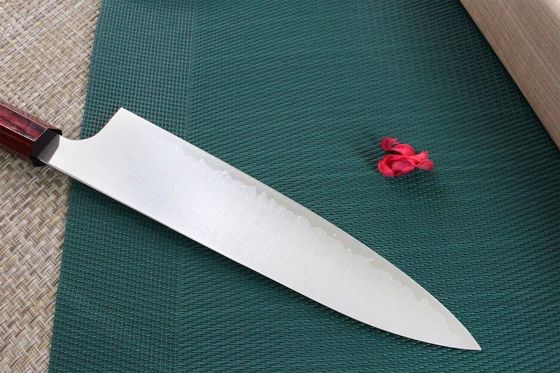 Couteau de chef japonais artisanal Kei Kobayashi SG2 Heptagone 21cm