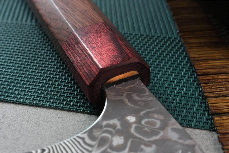 Couteau de chef japonais artisanal Yoshimi Kato 21cm SG2 Damascus