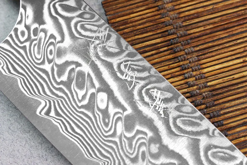 Couteau de chef japonais artisanal Yoshimi Kato 18cm SG2 Damascus