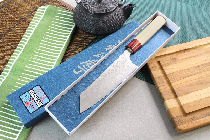 Couteau bunka japonais artisanal Masakage Kiri 17cm damas 49 couches