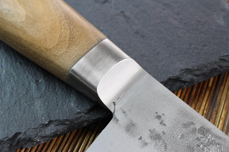 Couteau de chef japonais artisanal Wusaki Nogami BS2 18cm manche noyer