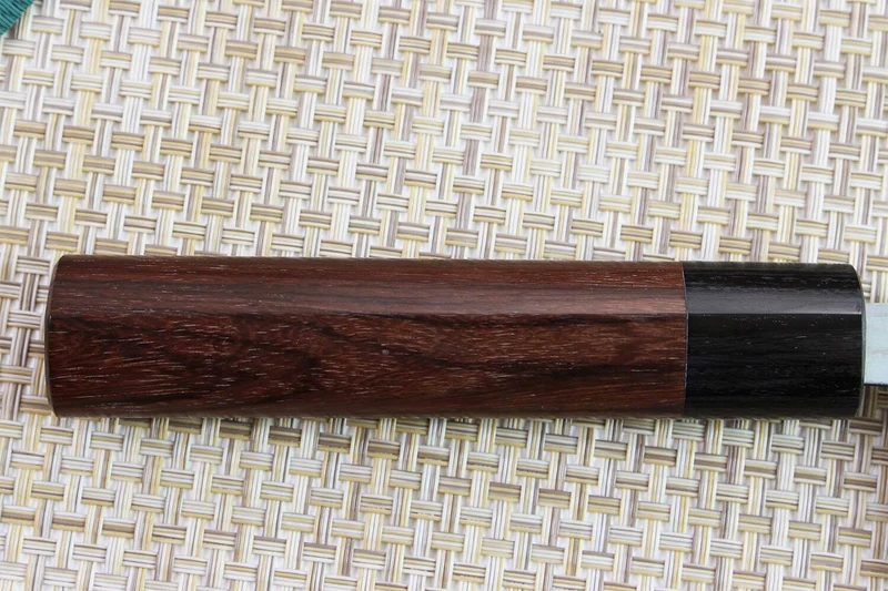 Couteau santoku japonais Japan Kanetsune Blue Steel damas 16.5cm