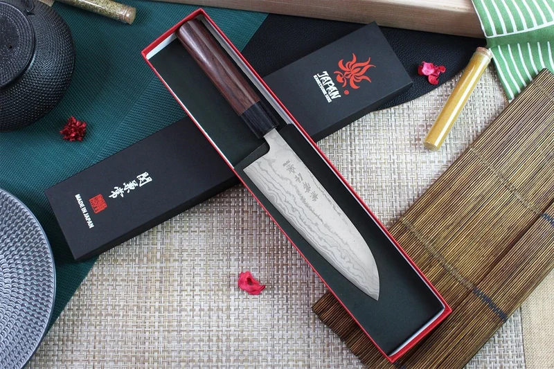 Couteau santoku japonais Japan Kanetsune Blue Steel damas 16.5cm