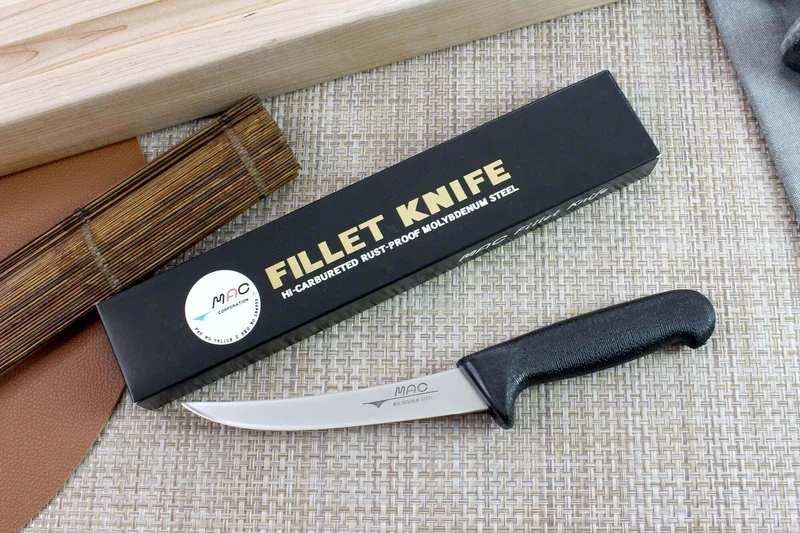 Couteau à désosser japonais MAC Chef 15.5cm