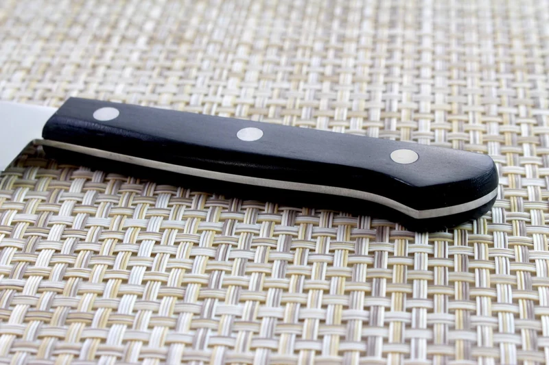 Couteau universel japonais MAC Chef 13.5cm