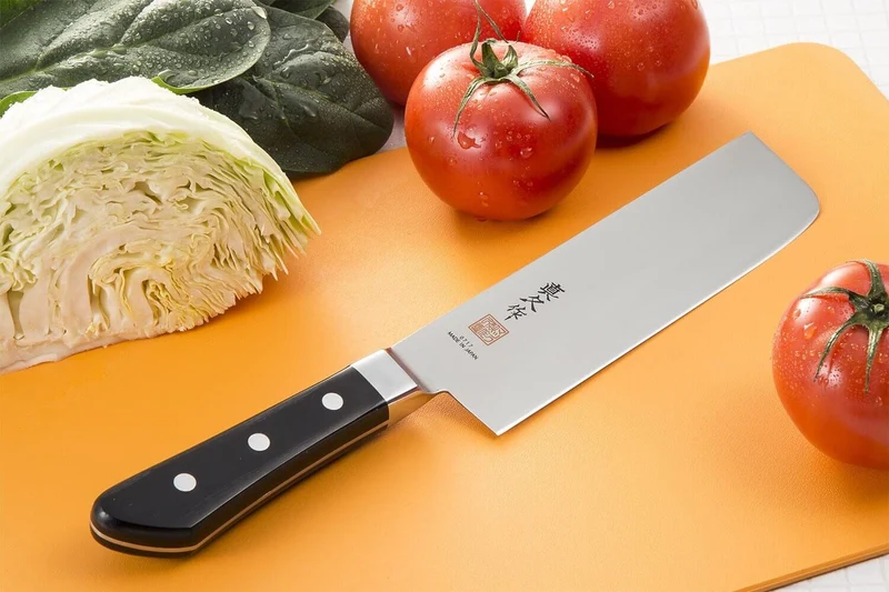Couteau nakiri japonais MAC Professional 17cm
