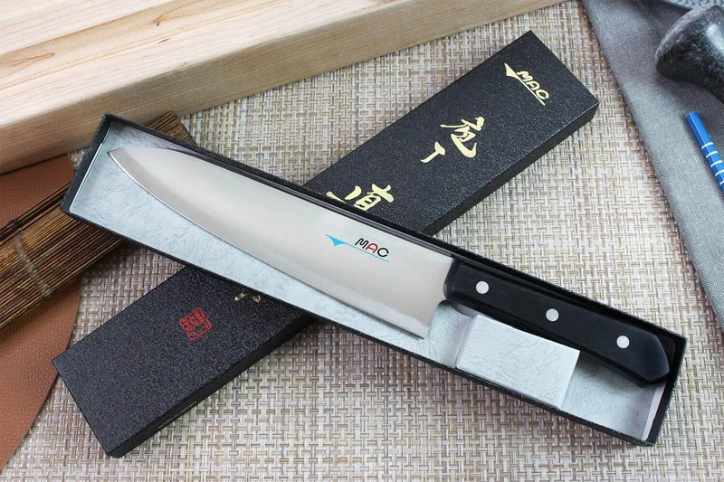 Couteau de chef japonais MAC Chef 21cm