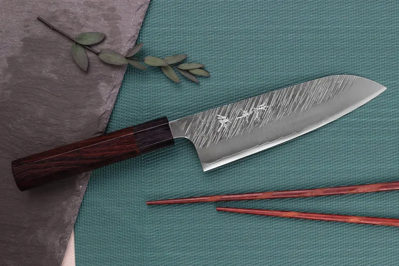 Couteau santoku japonais artisanal Yu Kurosaki Fujin 16,5cm SG2