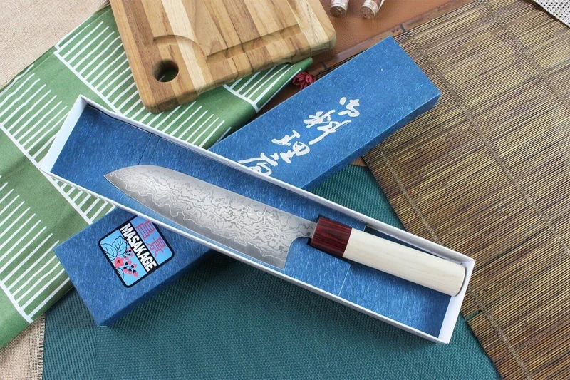 Couteau santoku japonais artisanal Masakage Kiri 16.5cm damas 49 couches
