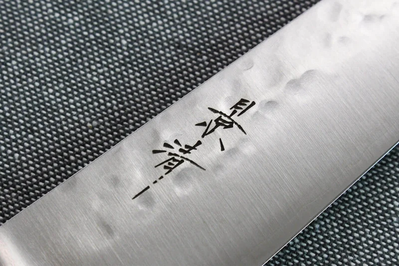 Couteau universel japonais artisanal Kagekiyo Hammered 15cm