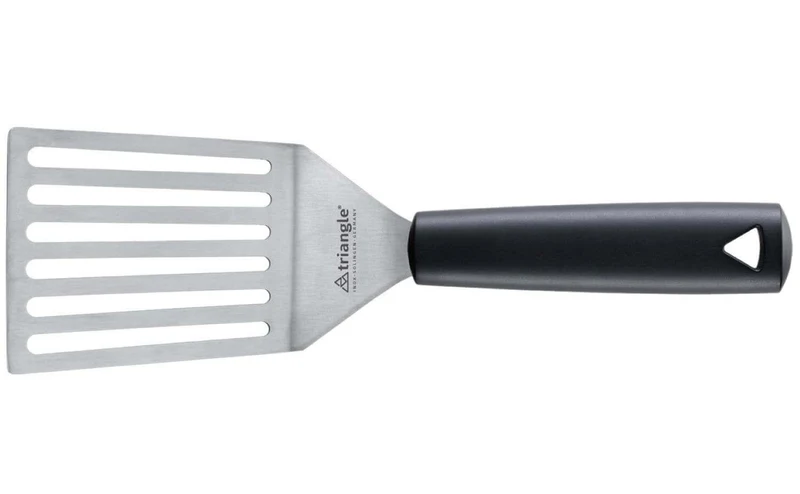 Spatule professionnelle Triangle coudée ajourée flexible en acier inoxydable 28,5cm x 9cm