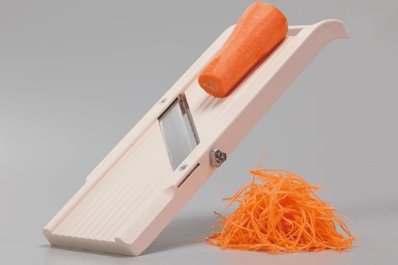 Mandoline japonaise professionnelle Super Benriner 3 lames + poussoir - Epaisseur réglable 0,5 à 4mm