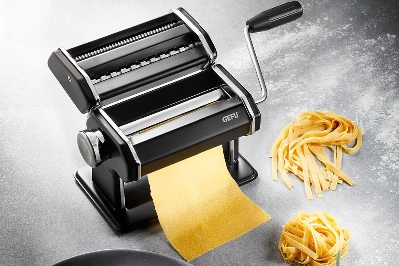 Machine à pâte Gefu Perfetta acier chromé avec tambours antiadhésifs