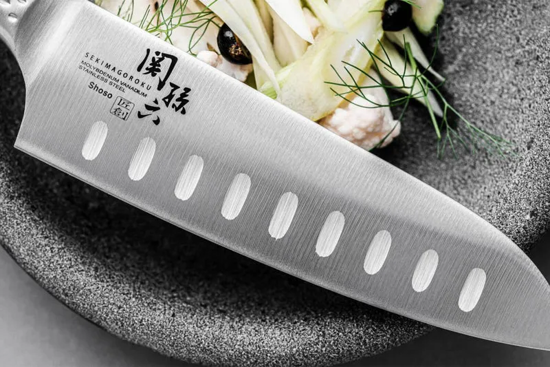 Couteau Santoku japonais Kai Seki Shoso alvéolé 16.5cm
