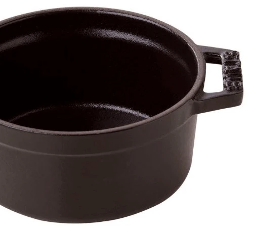Cocotte ronde en fonte émaillée STAUB noir mat