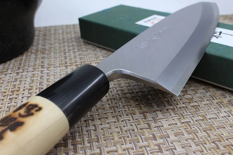 Couteau deba japonais artisanal Yoshihiro Jyosaku White 2 steel 15cm