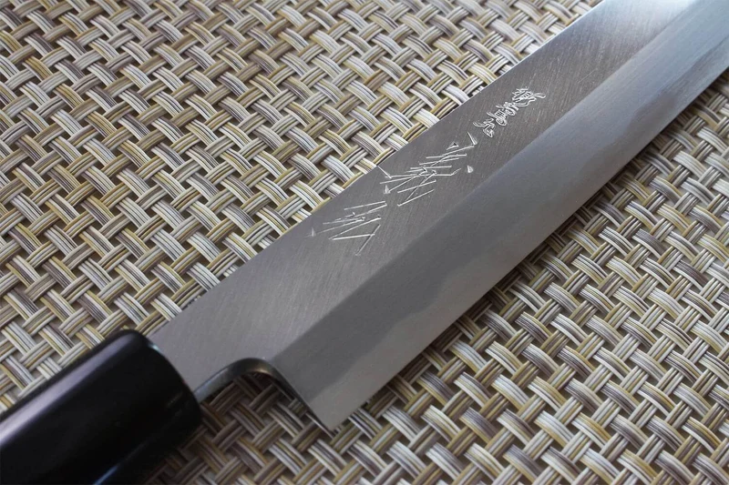 Couteau yanagiba japonais artisanal Yoshihiro Jyosaku White 2 steel 24cm