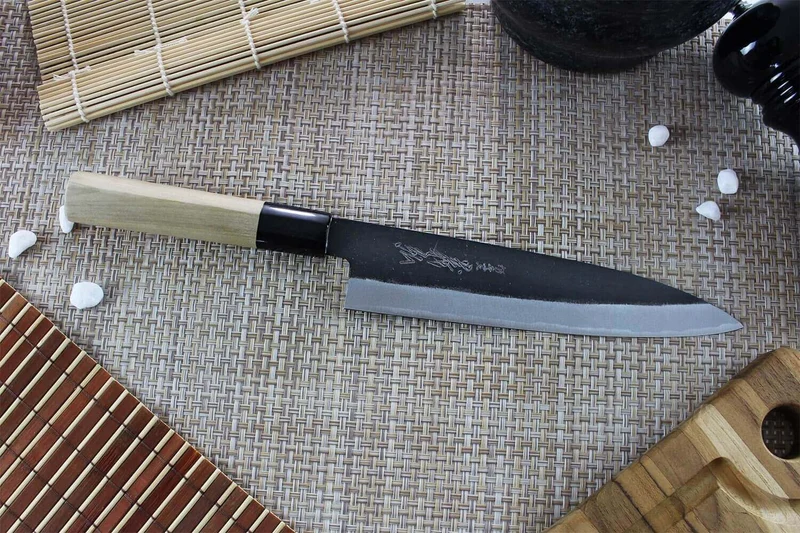 Couteau de chef japonais artisanal Yoshihiro White 2 steel 21cm