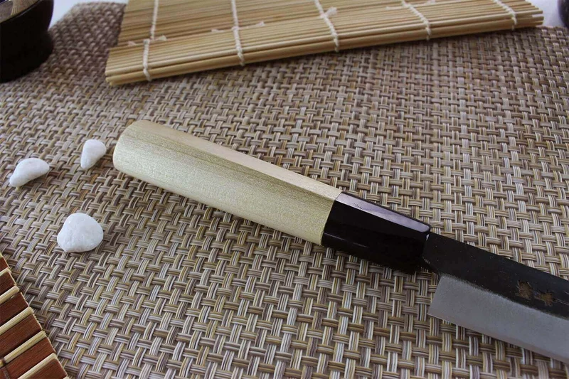 Couteau universel japonais artisanal Yoshihiro White 2 steel 15cm