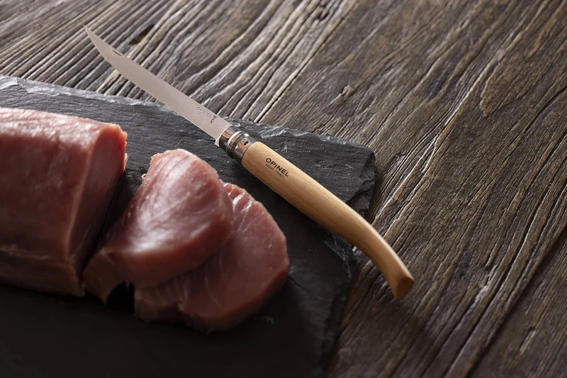 Couteau Opinel Effilé n°15 lame 15cm manche en hêtre