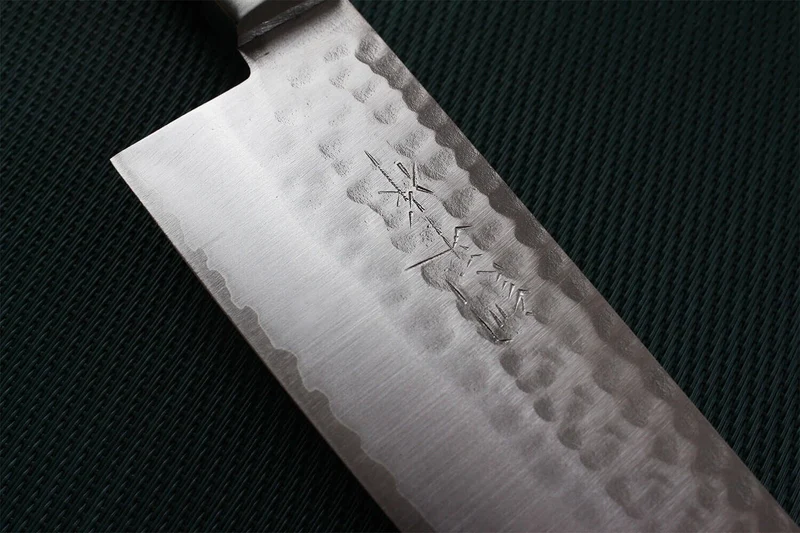 Couteau nakiri japonais artisanal Masutani 16.5cm martelé