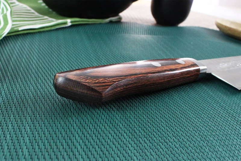Couteau nakiri japonais artisanal Masutani 16.5cm martelé