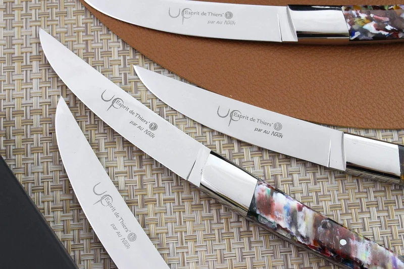 Coffret de table AU NAIN UP 4 couteaux à steak 11cm