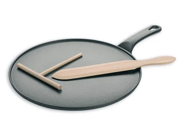 Crêpière en fonte noire 30cm + spatule et râteau en hêtre