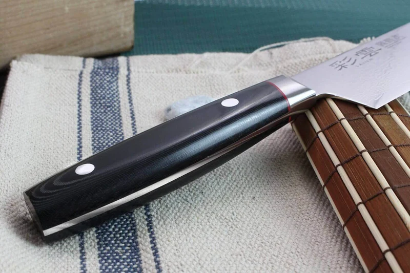 Couteau santoku japonais Kanetsugu Saiun 17cm damas 65 couches