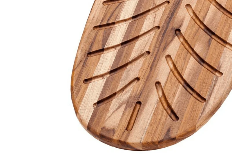 Planche à pain Teak Haus Canoe Collection en Teck écologique 48x9cm