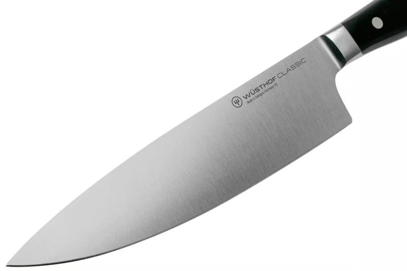Couteau de chef Wusthof Classic forgé 20cm avec demi-mitre
