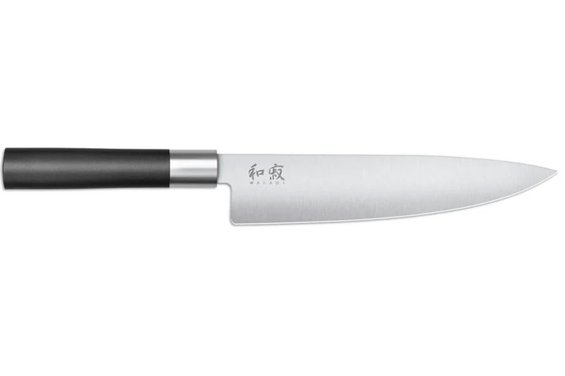 Bloc en chêne avec 8 couteaux japonais Kai Wasabi Black