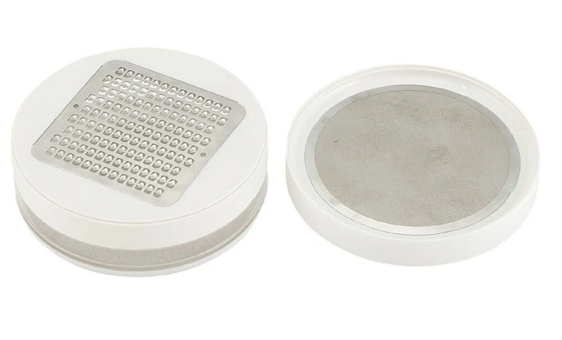 Mini râpe Kai 2 types de coupe + bac de récupération