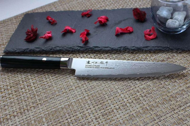 Couteau universel japonais Satake Cutlery Helios 15cm damas 69 couches
