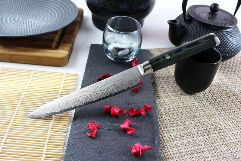 Couteau universel japonais Satake Cutlery Helios 15cm damas 69 couches