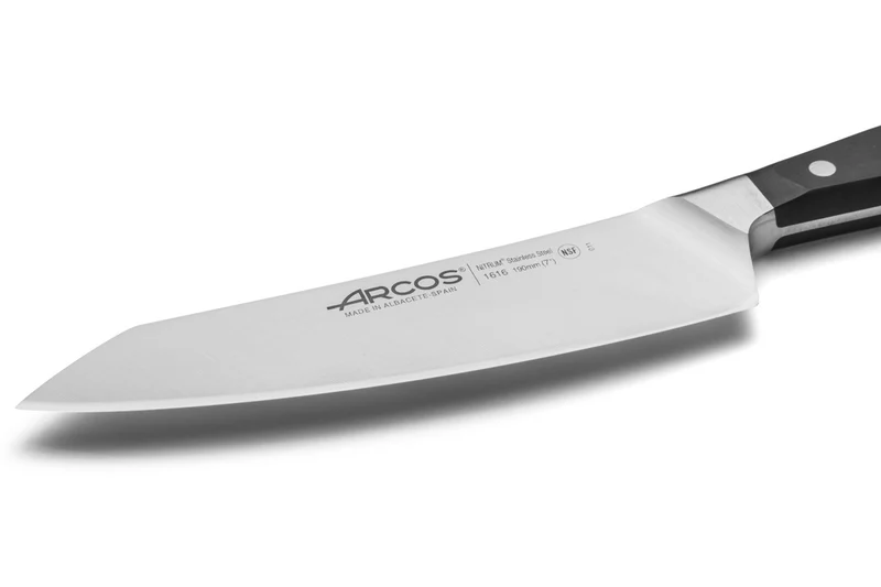 Couteau Rocking Santoku Arcos Manhattan 19cm tranchant extrême