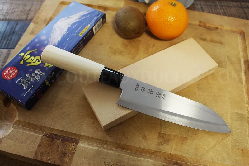 Pierre à aiguiser japonaise professionnelle Naniwa Gouken grain 8000