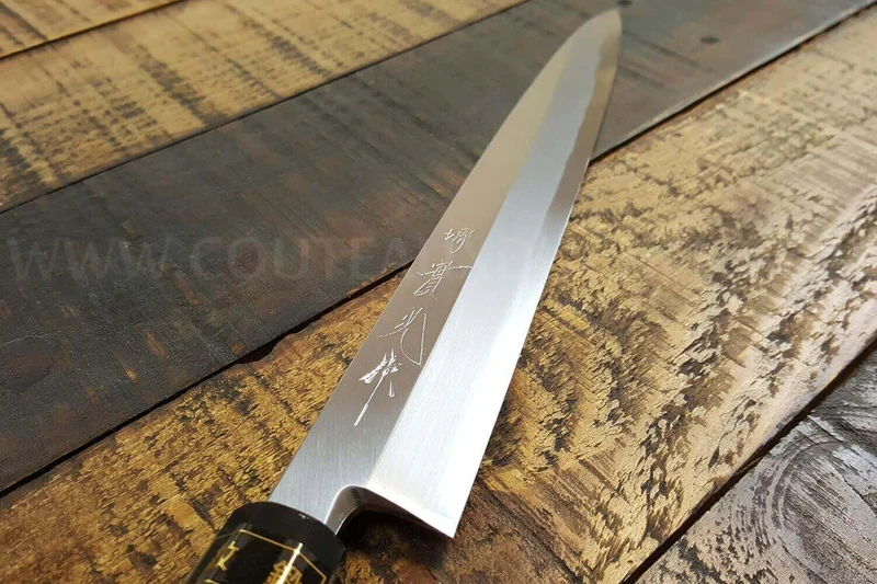 Couteau japonais sahimi 24cm haut de gamme JIKKO Montan acier Blue 2 Steel manche magnolia