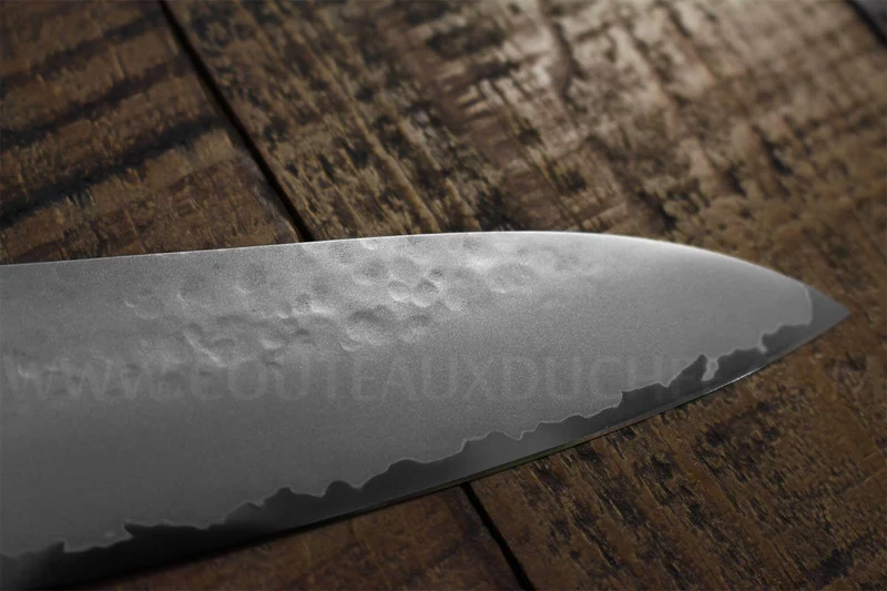Couteau de chef japonais Tamahagane Tsubame lame martelée 15cm acier VG5