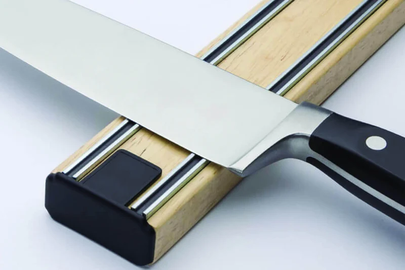 Barre aimantée "Bisigrip" BISBELL en hévéa 45 cm pour couteaux de cuisine