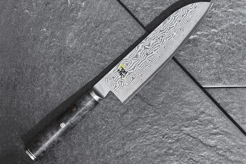 Couteau japonais Santoku Miyabi 5000MCD67 18cm 132 couches de damas