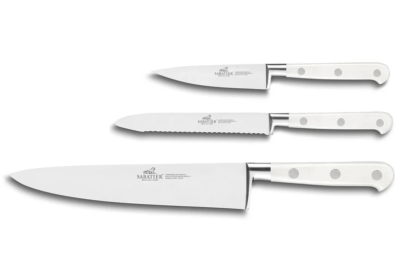 Coffret 3 couteaux Sabatier Toque blanche 100% forgé manches rivetés