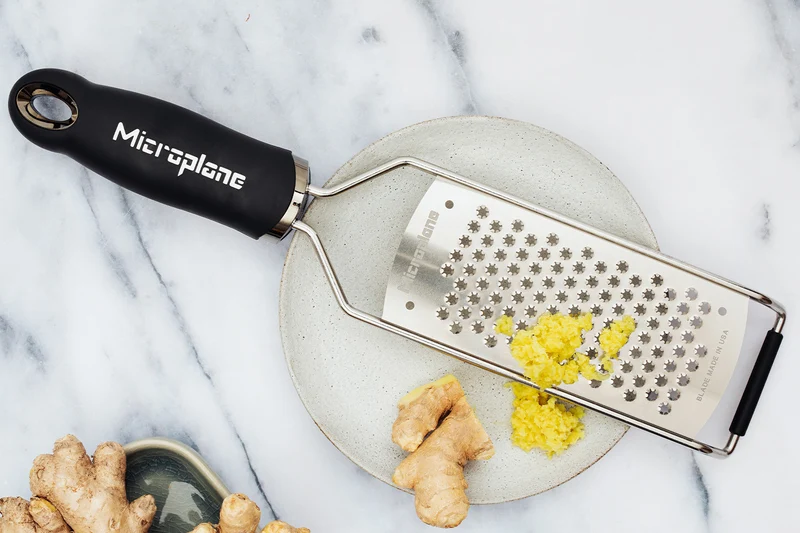 Râpe étoile Microplane Gourmet manche noir